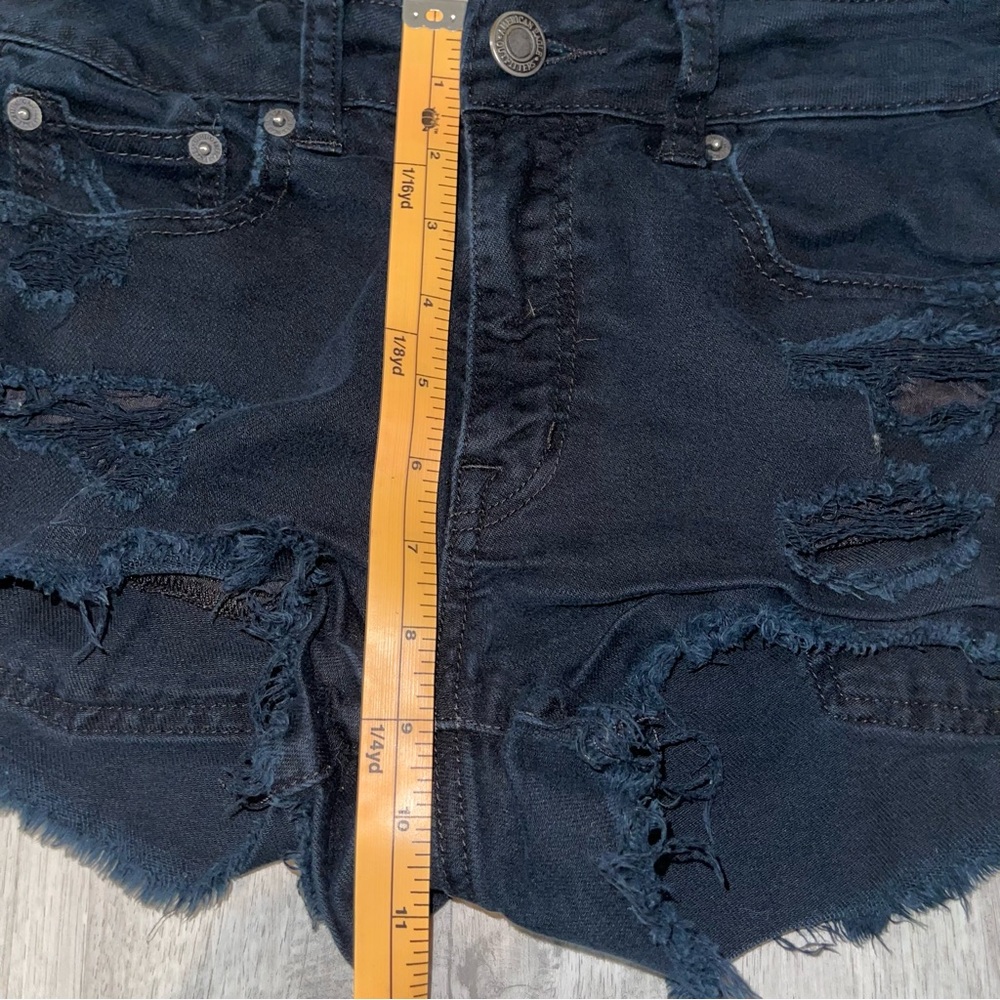 American Eagle Outfitters Denim Stretch Shorts Women’s Black Size 2 Distressed - Picture 10 of 11